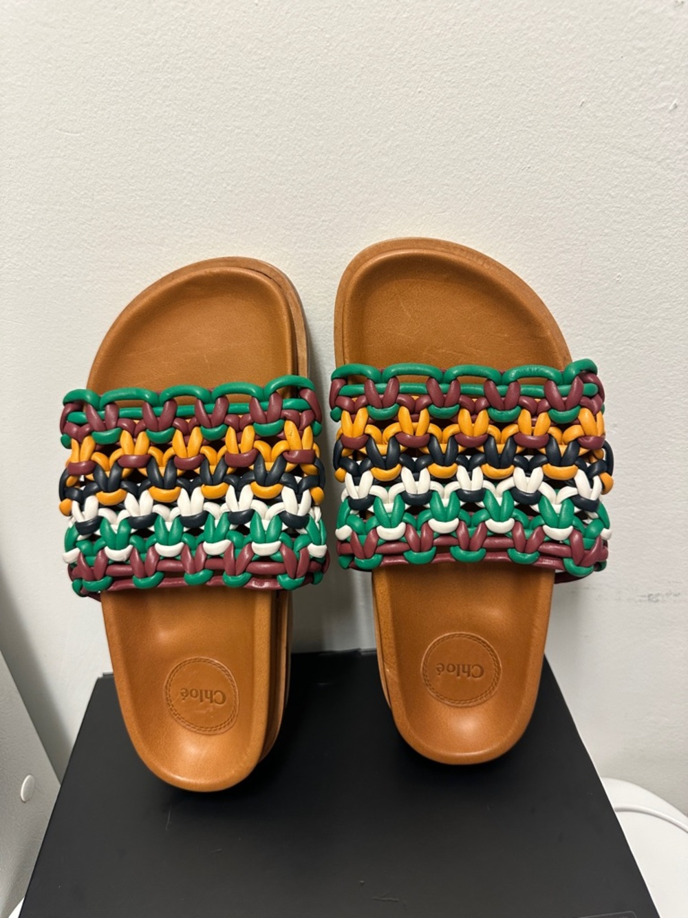 Chloé Wavy Flatform Crochet Leather Tan Slides with Multicolor Braided Straps - Picture 6 of 15